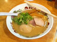 こってり中華そば＋半熟卵